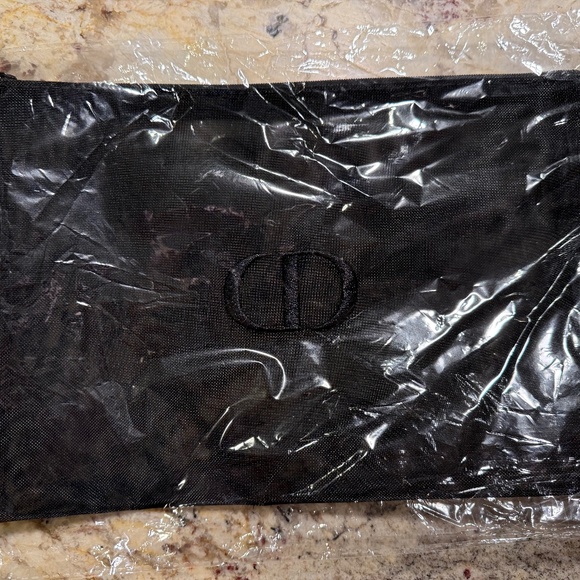 Christian Dior GWP small mesh pouch - Picture 1 of 3